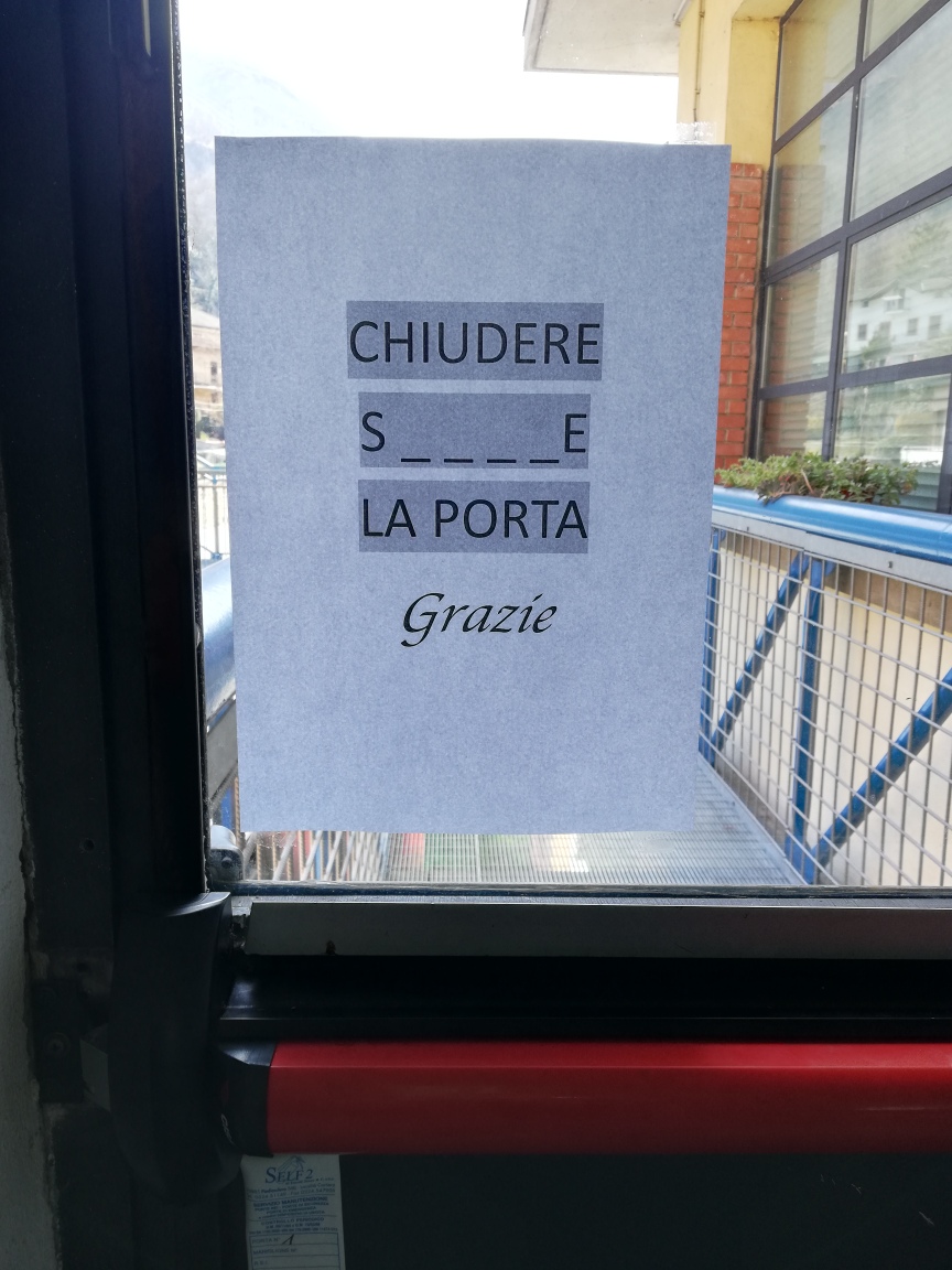 Chiudere sempre la porta, Birocco